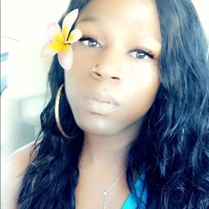 Meet your Posher, Jada